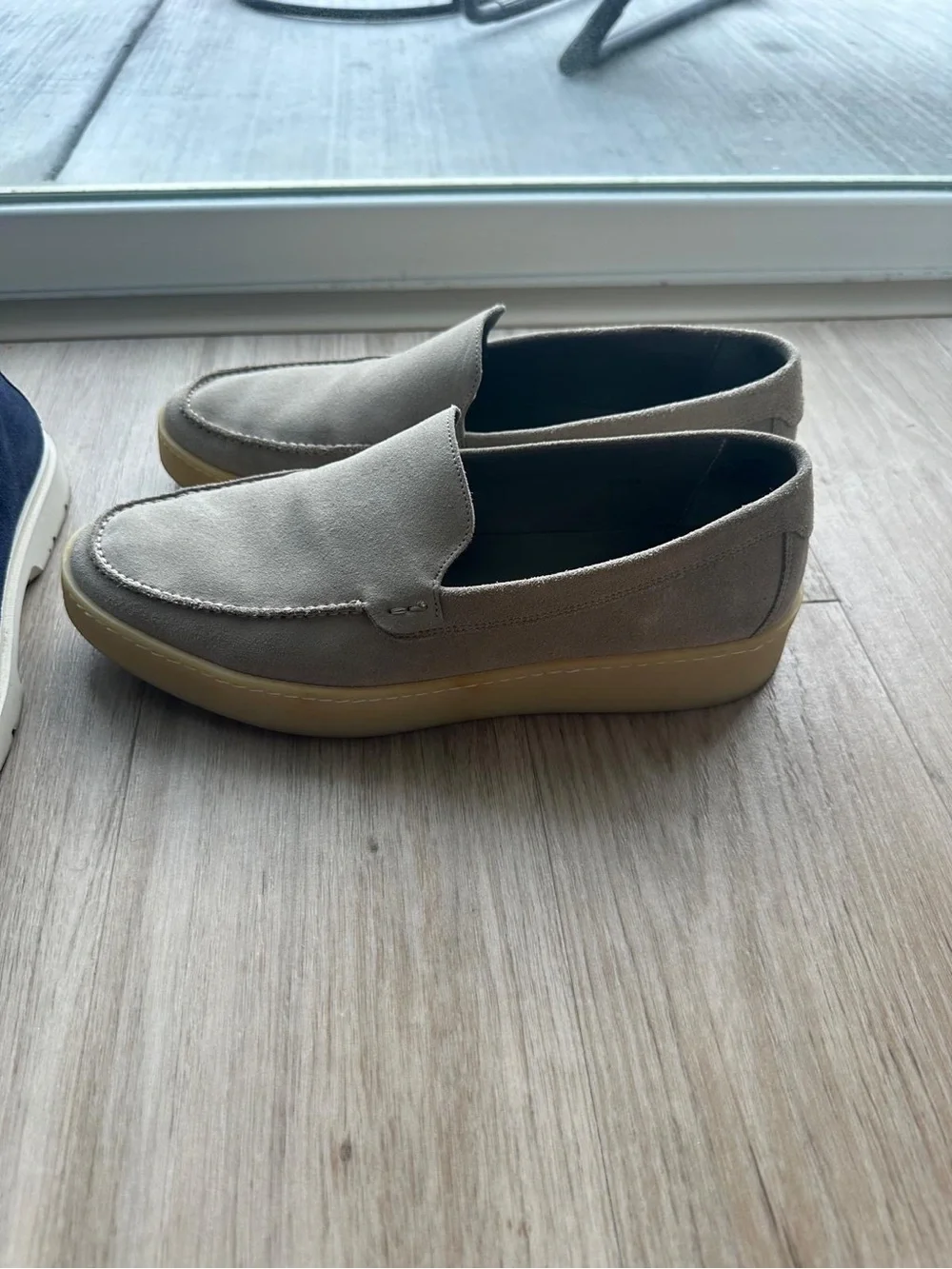 Boggi Milano comfortable taupe loafers